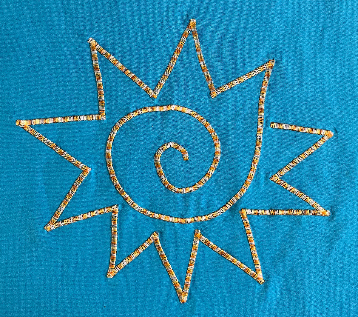 die fertige Sonnenstickerei