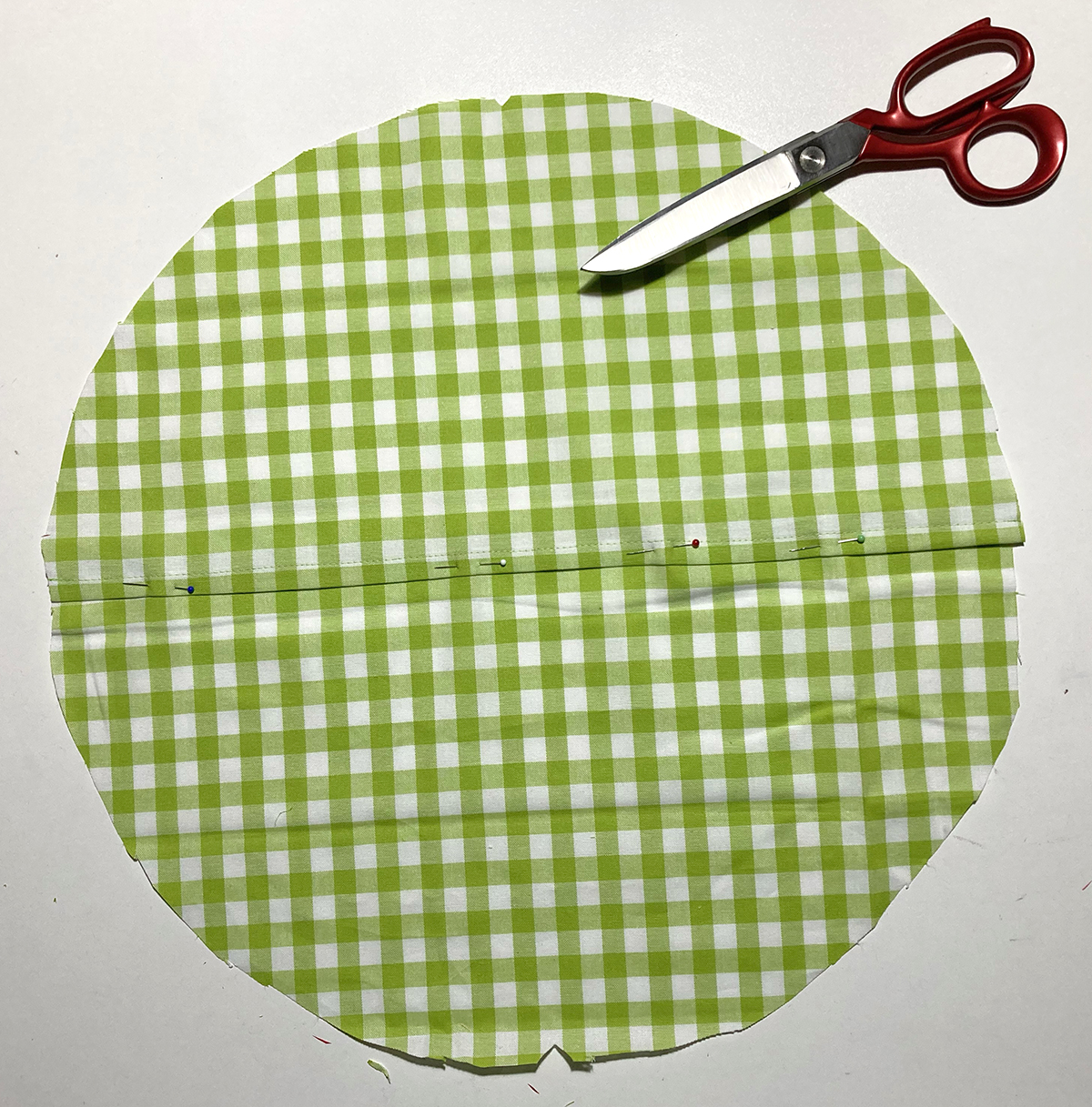 Futterboden ausschneiden