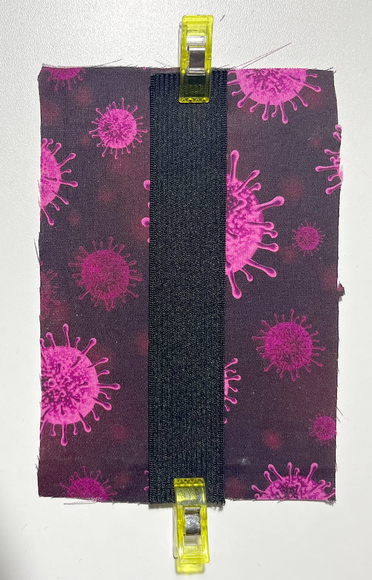 Silikongummi festklammern